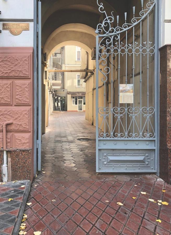 D5 Apartments 敖德萨 外观 照片